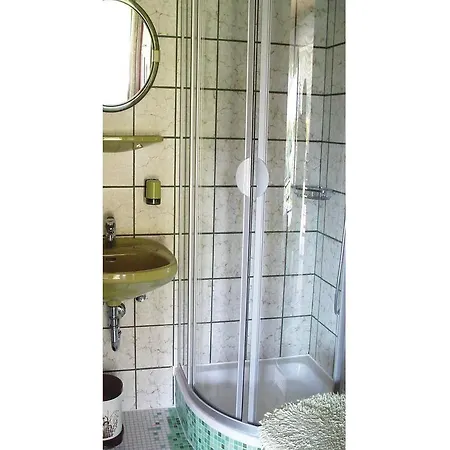 شقة Two-bedroom 06 *